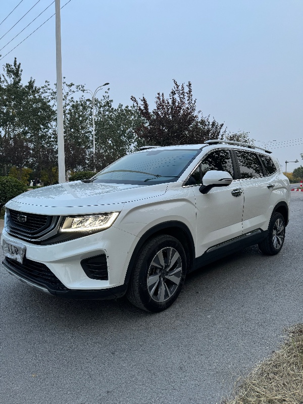 邯郸21年吉利豪越2