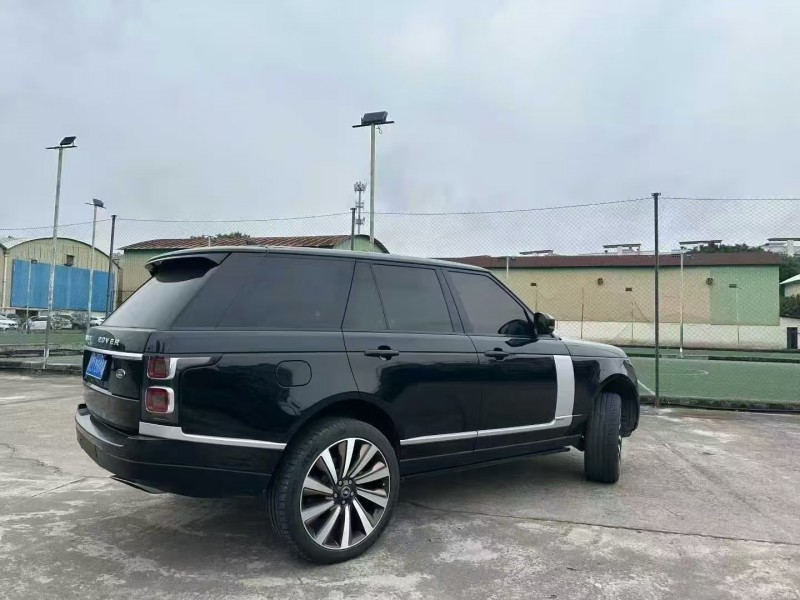 广州16年路虎揽胜行政8