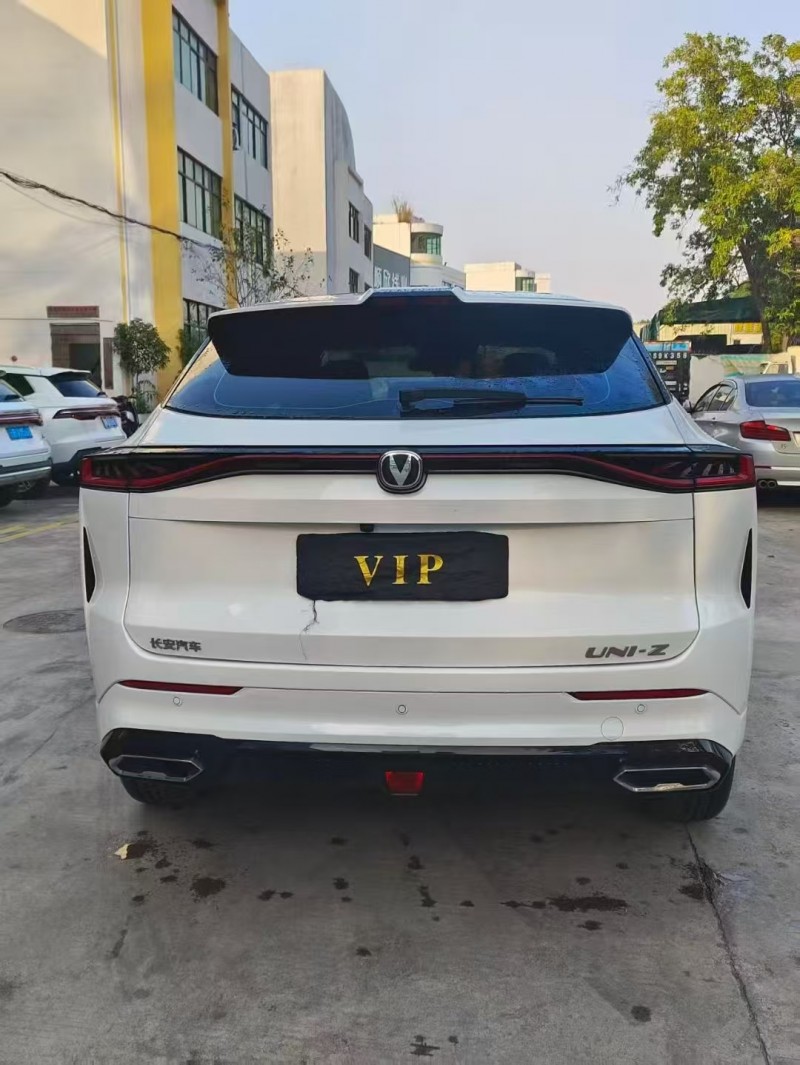 广州25年长安汽车UNI9