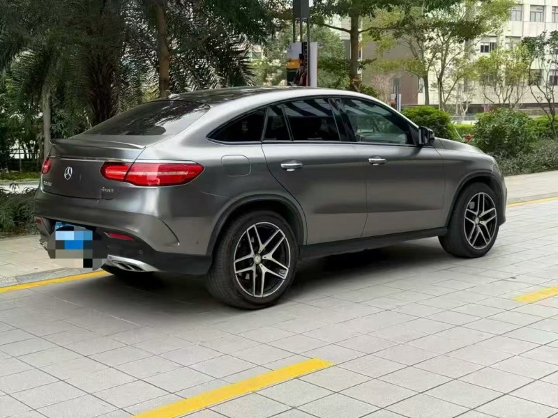 广州16年奔驰GLE8