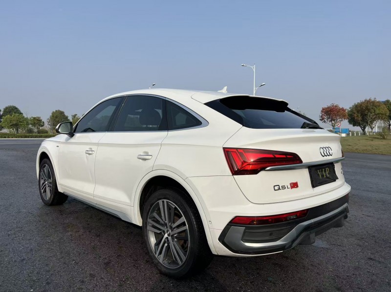 盐城21年奥迪Q59