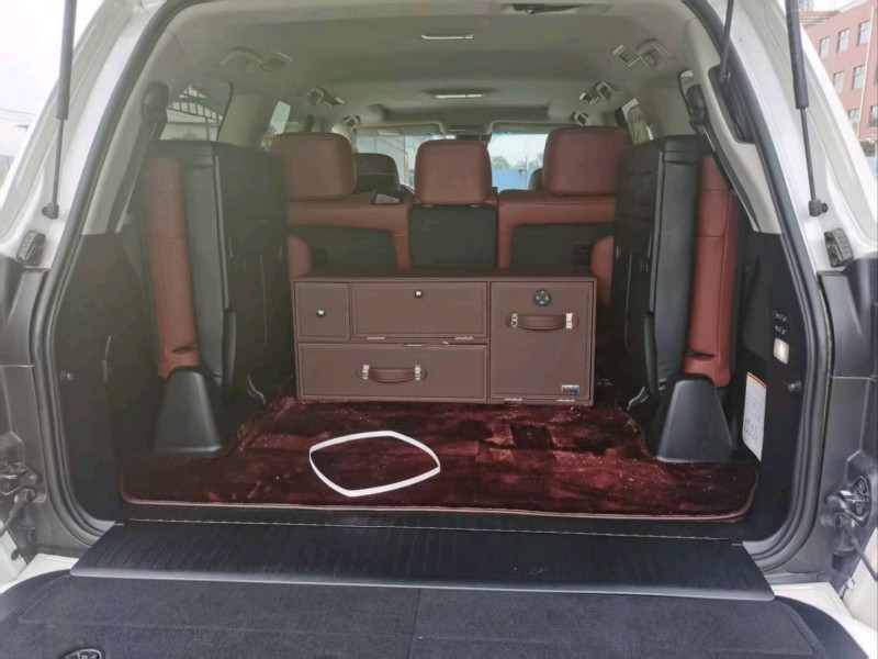 渭南19年雷克萨斯LX4