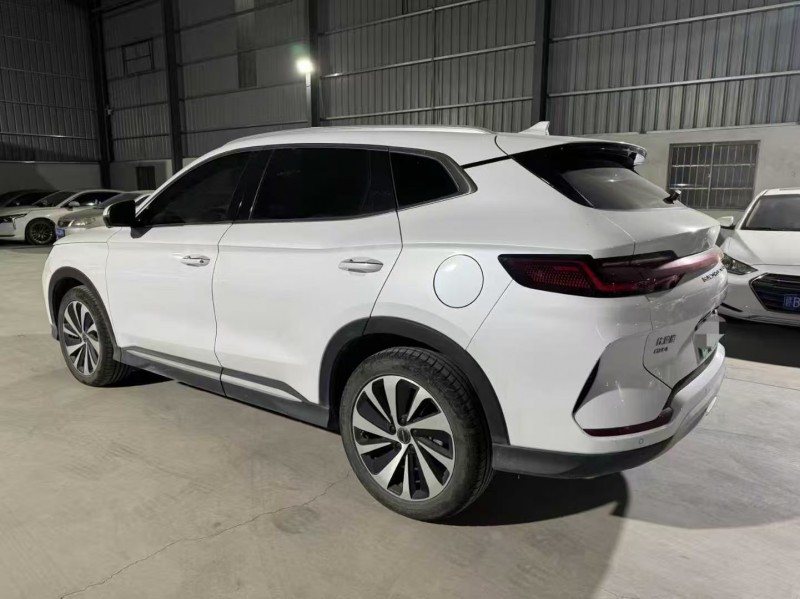 广州24年比亚迪宋8