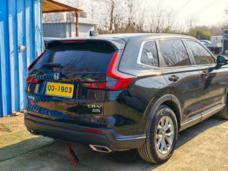 青岛23年本田CRV9