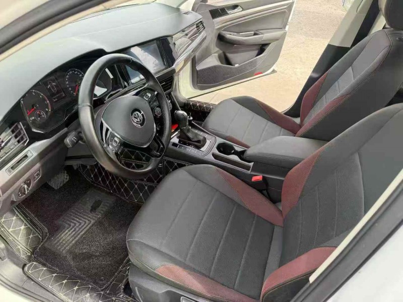 中山19年大众宝来4