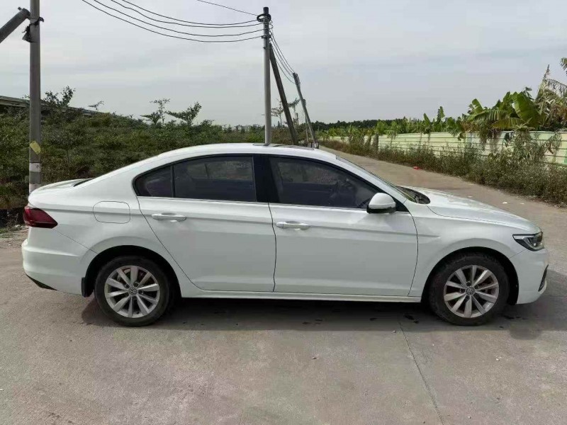 中山19年大众宝来7