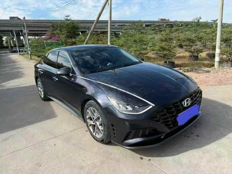 湛江22年现代索纳塔2