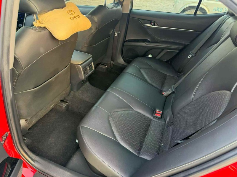 惠州20年丰田凯美瑞5