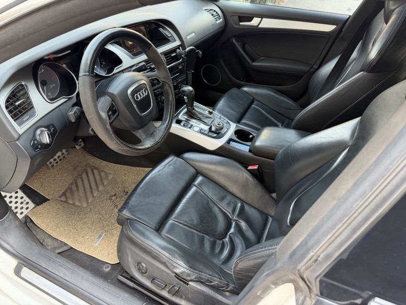 济宁11年奥迪S55