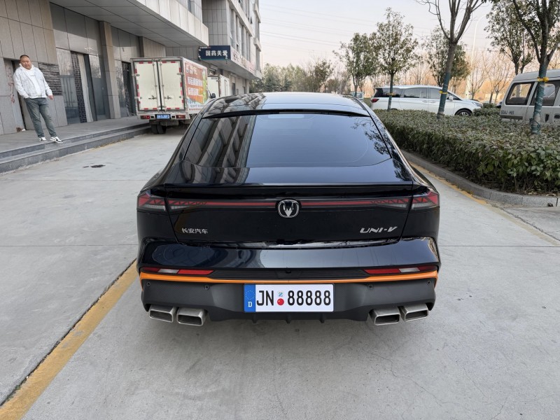 济宁25年长安汽车UNI9