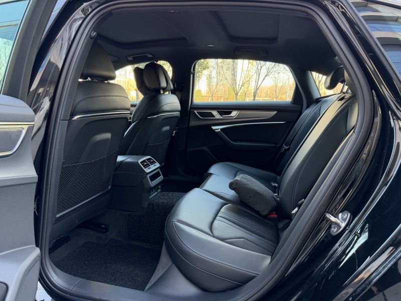 济宁25年奥迪A6L6