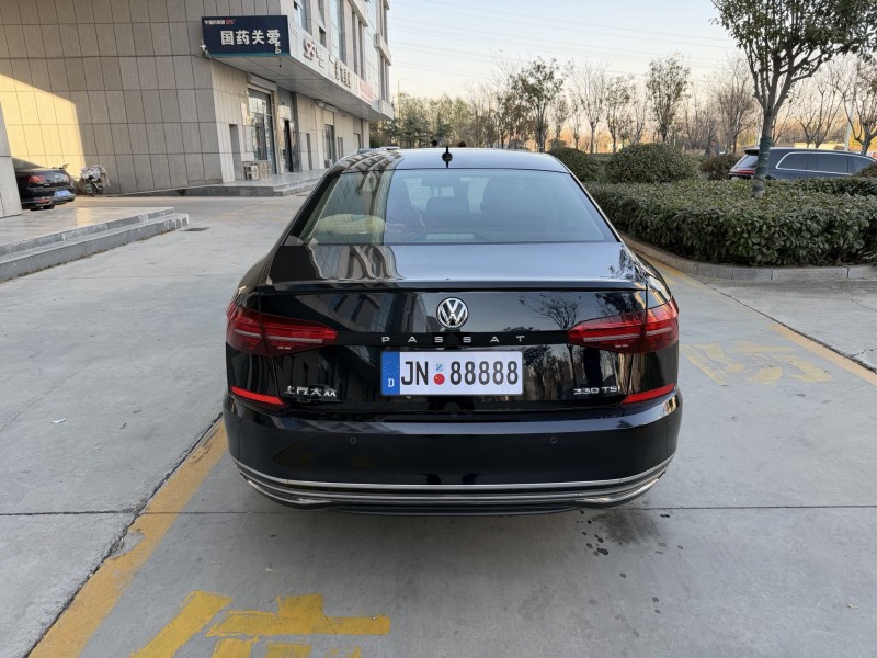 济宁19年大众帕萨特9