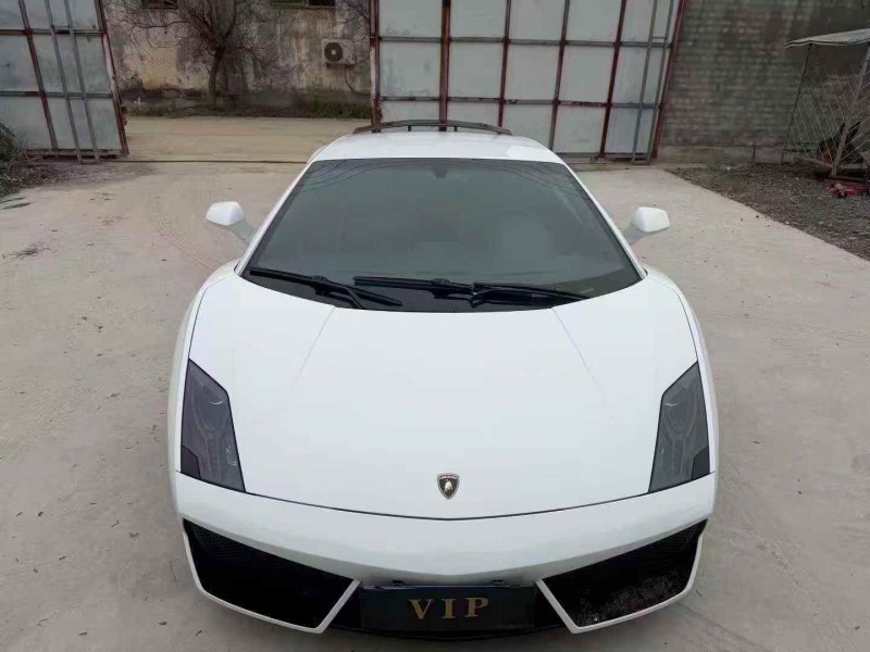 济宁13年兰博基尼LP550-21
