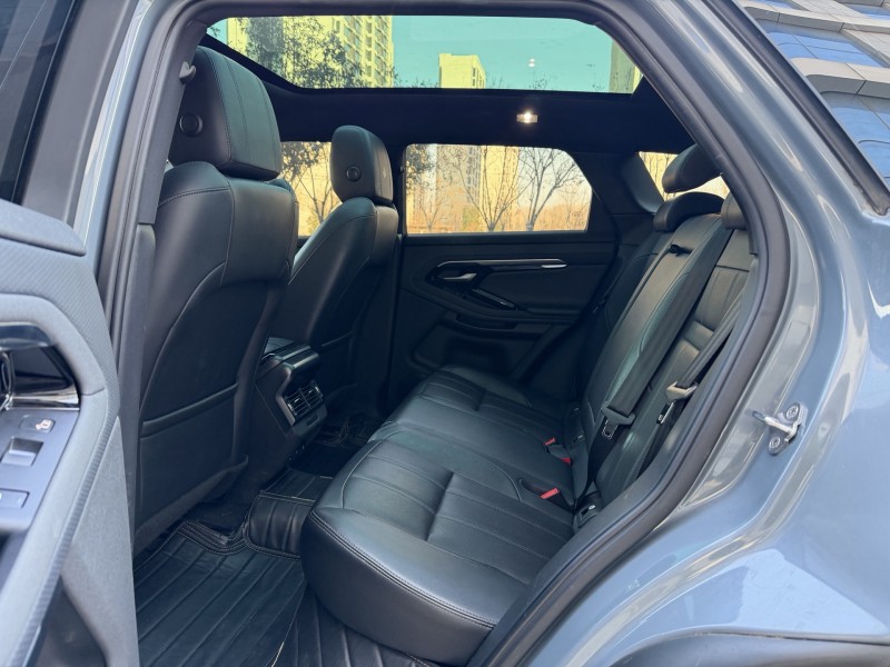 济宁20年路虎极光5