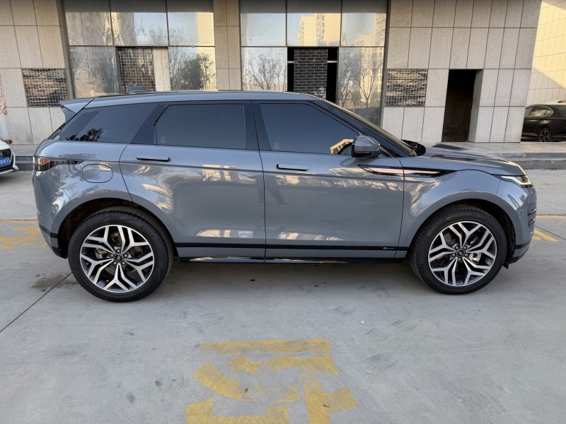 济宁20年路虎极光9