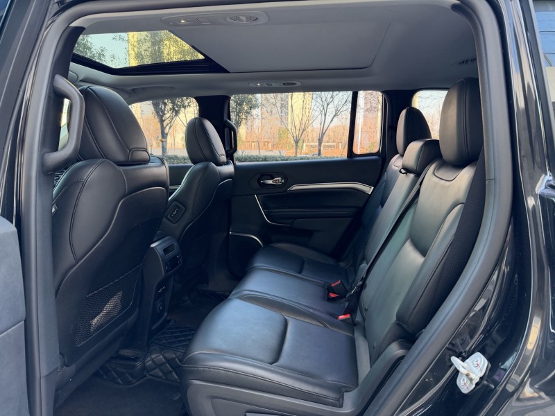 济宁21年Jeep指挥官6