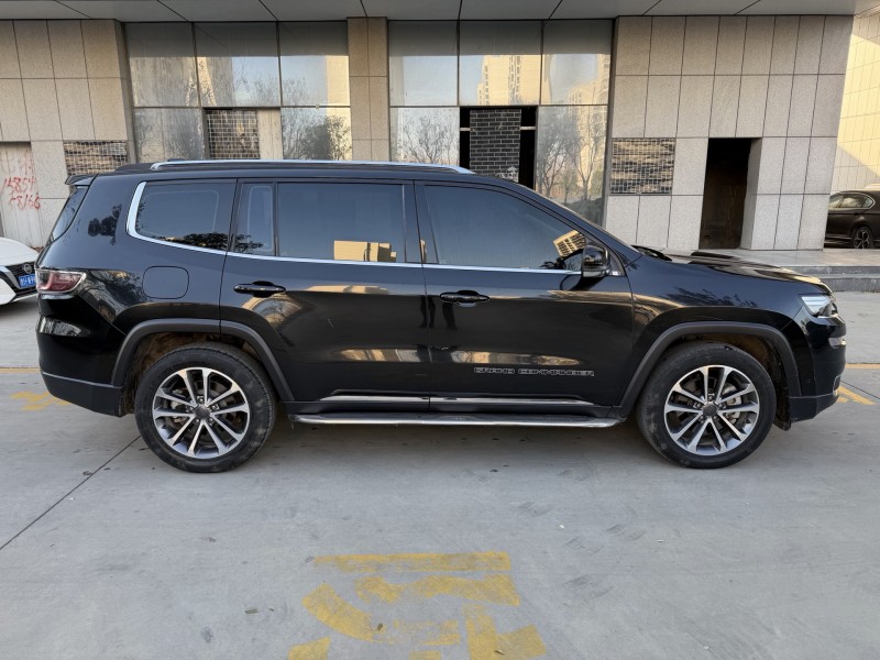 济宁21年Jeep指挥官8