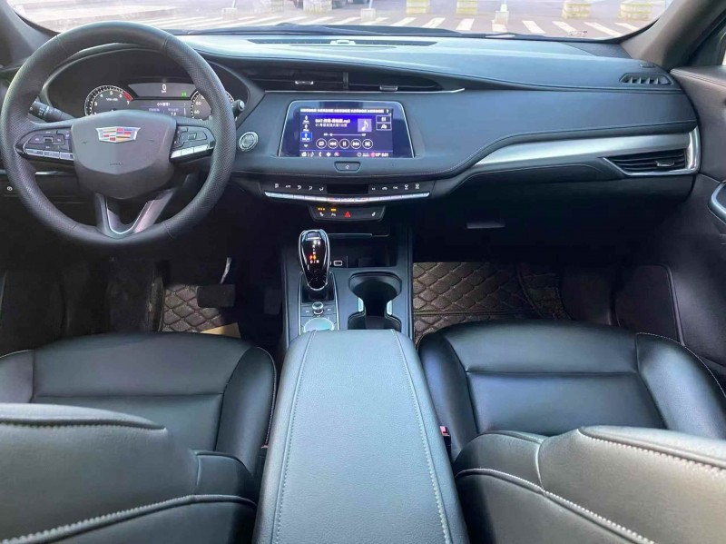 金昌20年凯迪拉克XT46