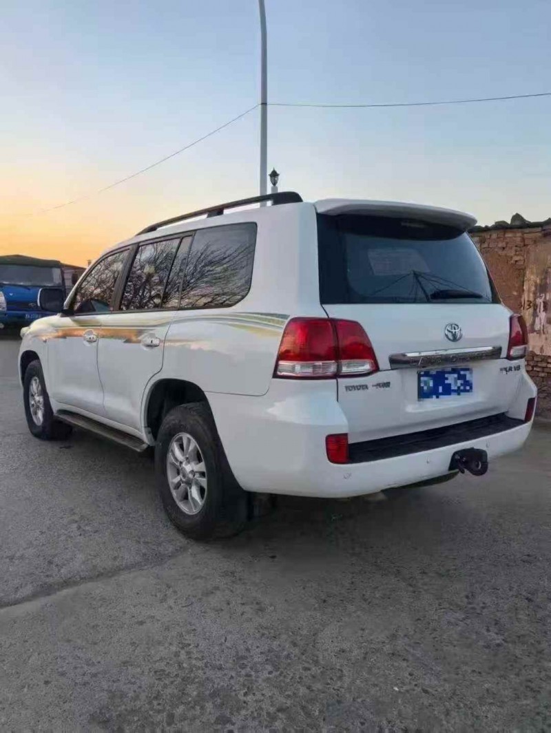 阳泉12年丰田兰德酷路泽6