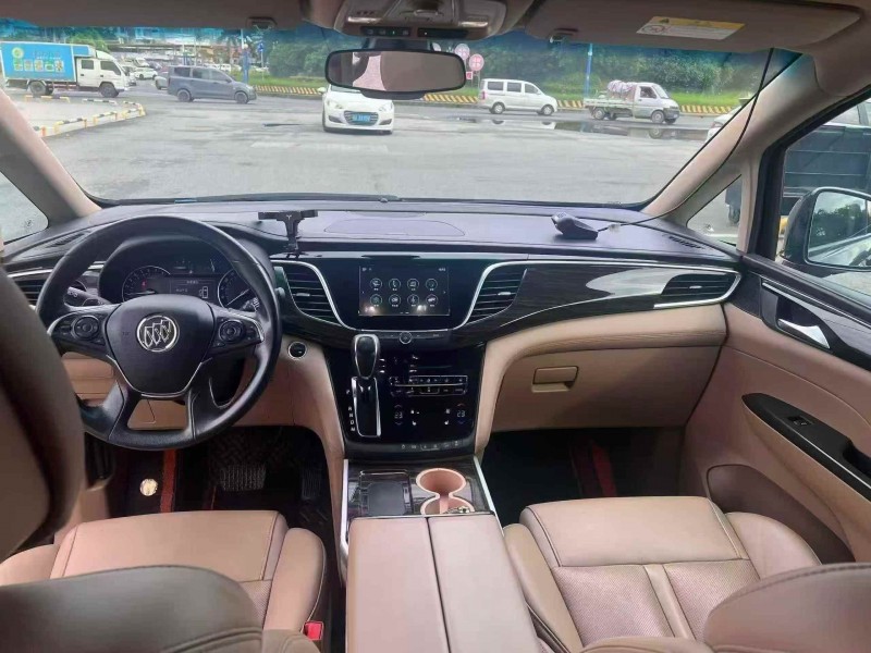 深圳20年别克GL86