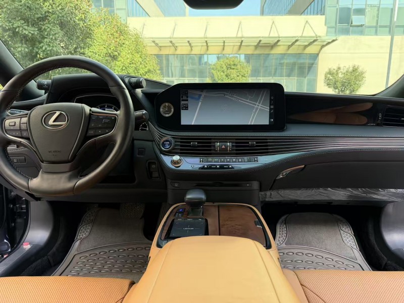 徐州21年雷克萨斯LS4