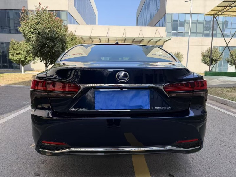 徐州21年雷克萨斯LS9