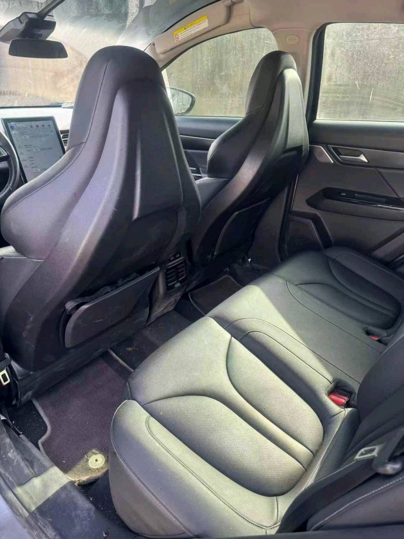 焦作20年小鹏汽车G35