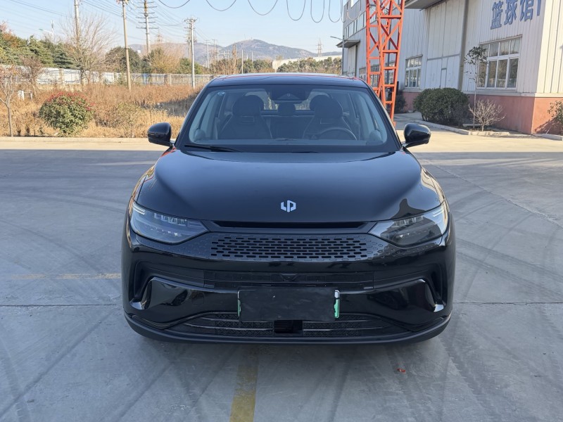 徐州24年零跑汽车C111