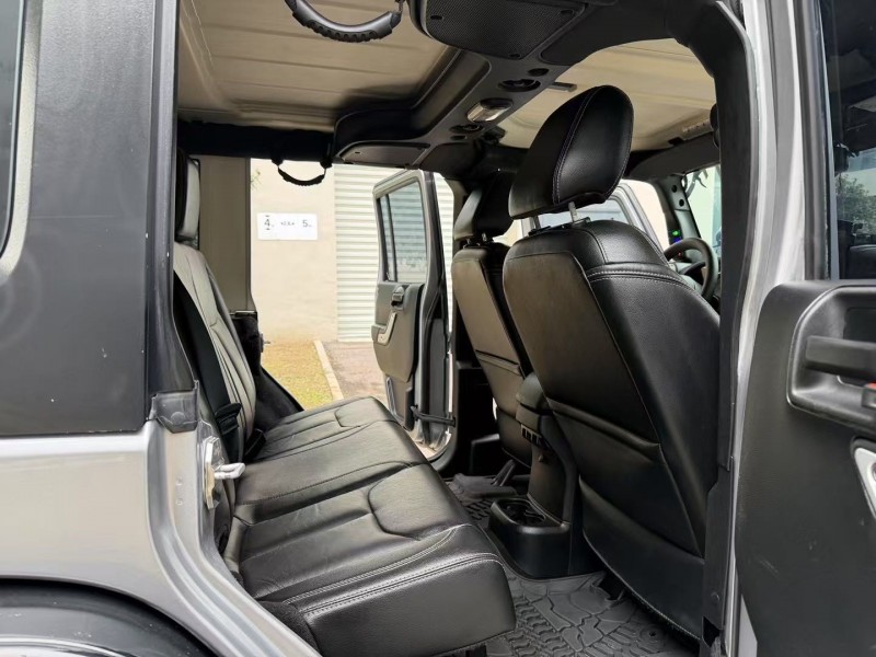 徐州17年Jeep牧马人4