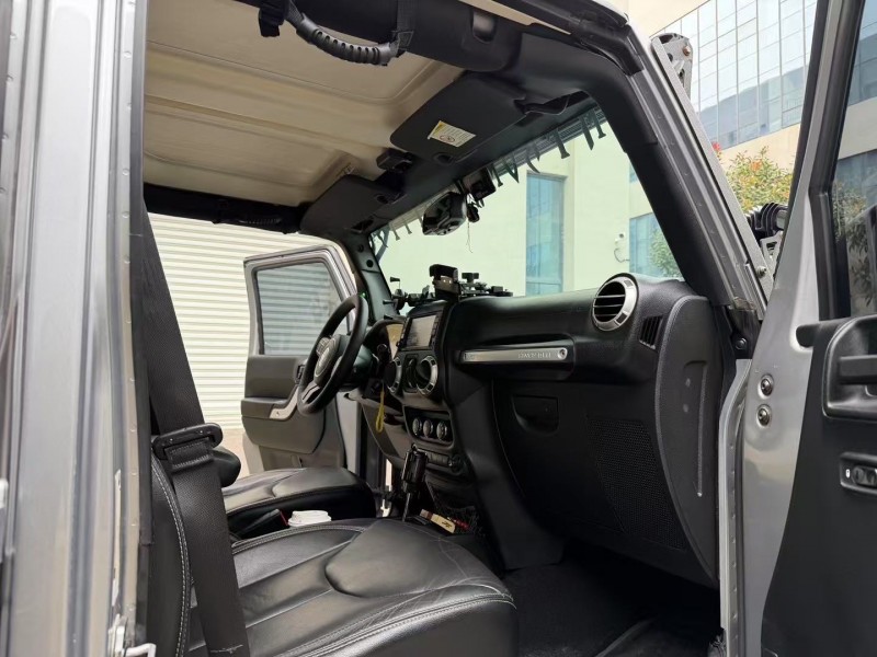 徐州17年Jeep牧马人6