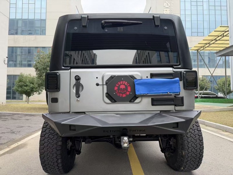 徐州17年Jeep牧马人9