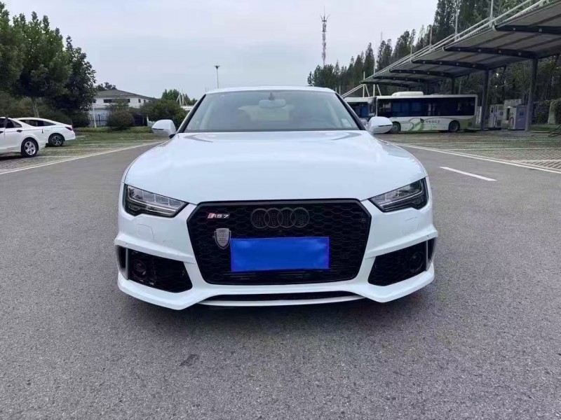 徐州17年奥迪A7L1