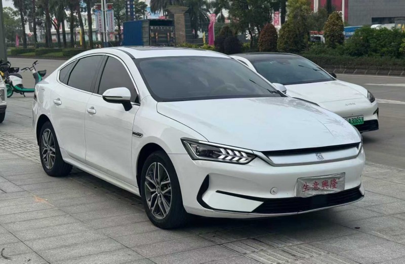 阳江22年比亚迪秦2