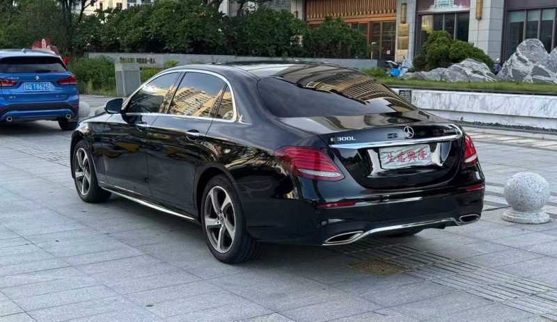 阳江19年奔驰E7