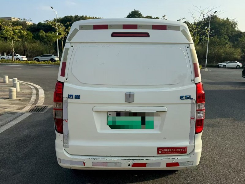 厦门22年吉利远程8