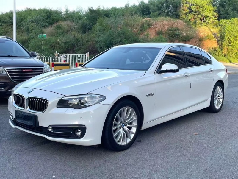 厦门16年宝马5系2