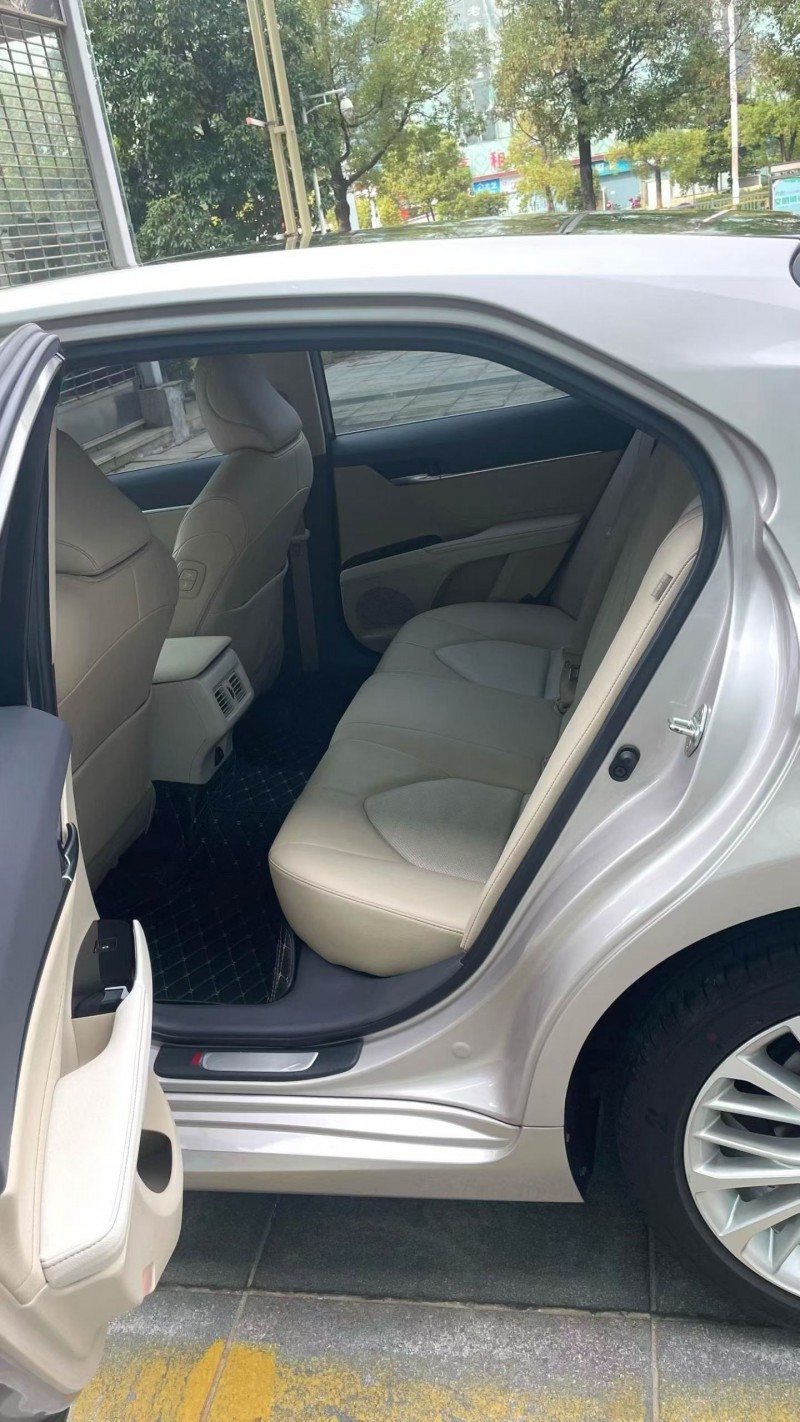 厦门20年丰田凯美瑞9