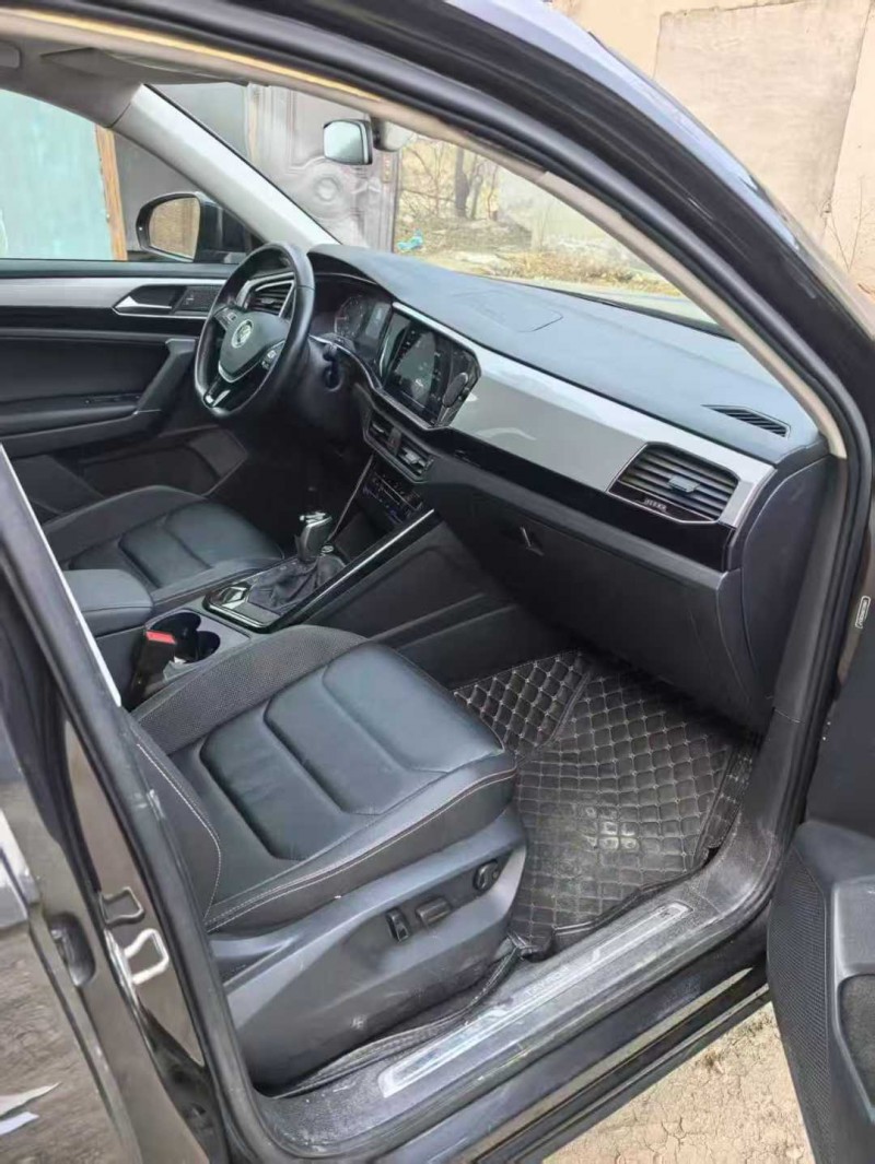 保定21年大众探岳4