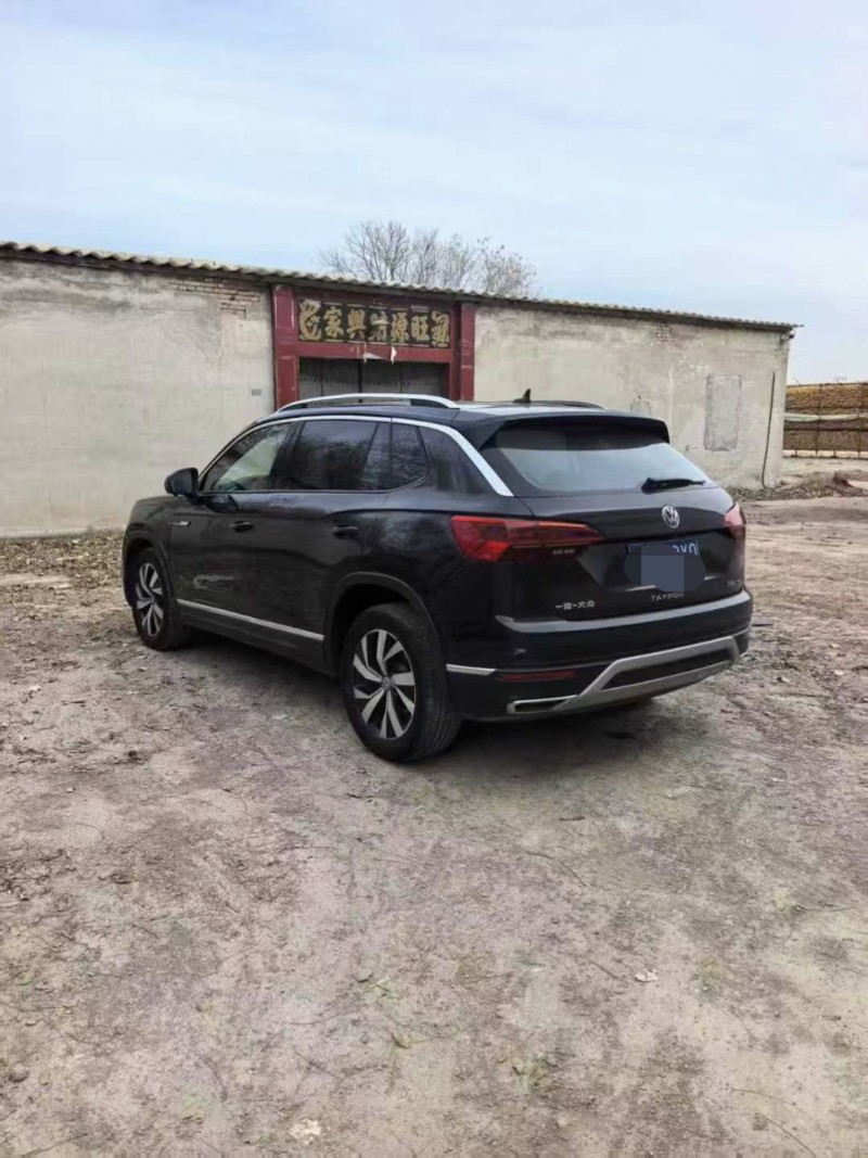 保定21年大众探岳8