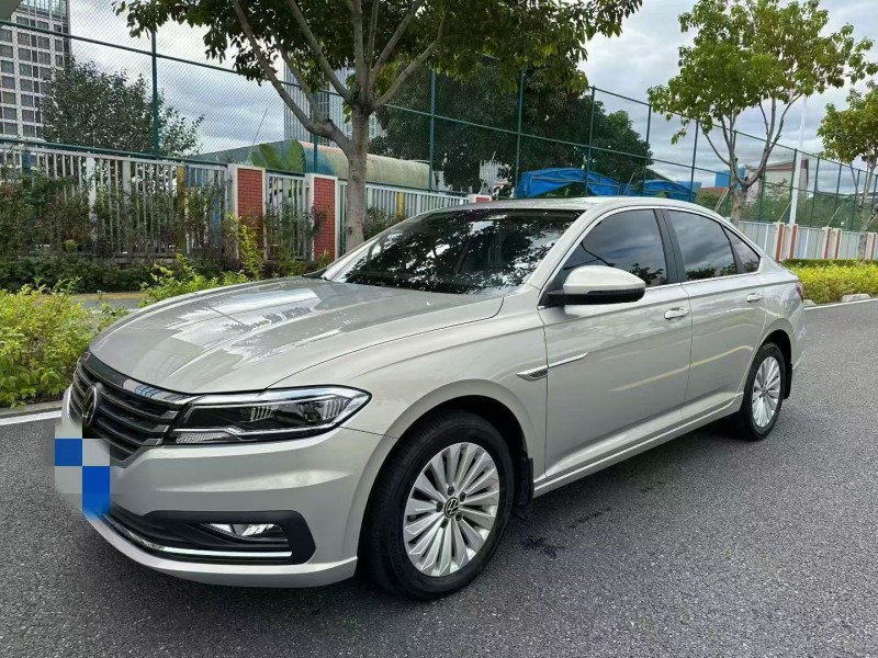 厦门21年大众朗逸5