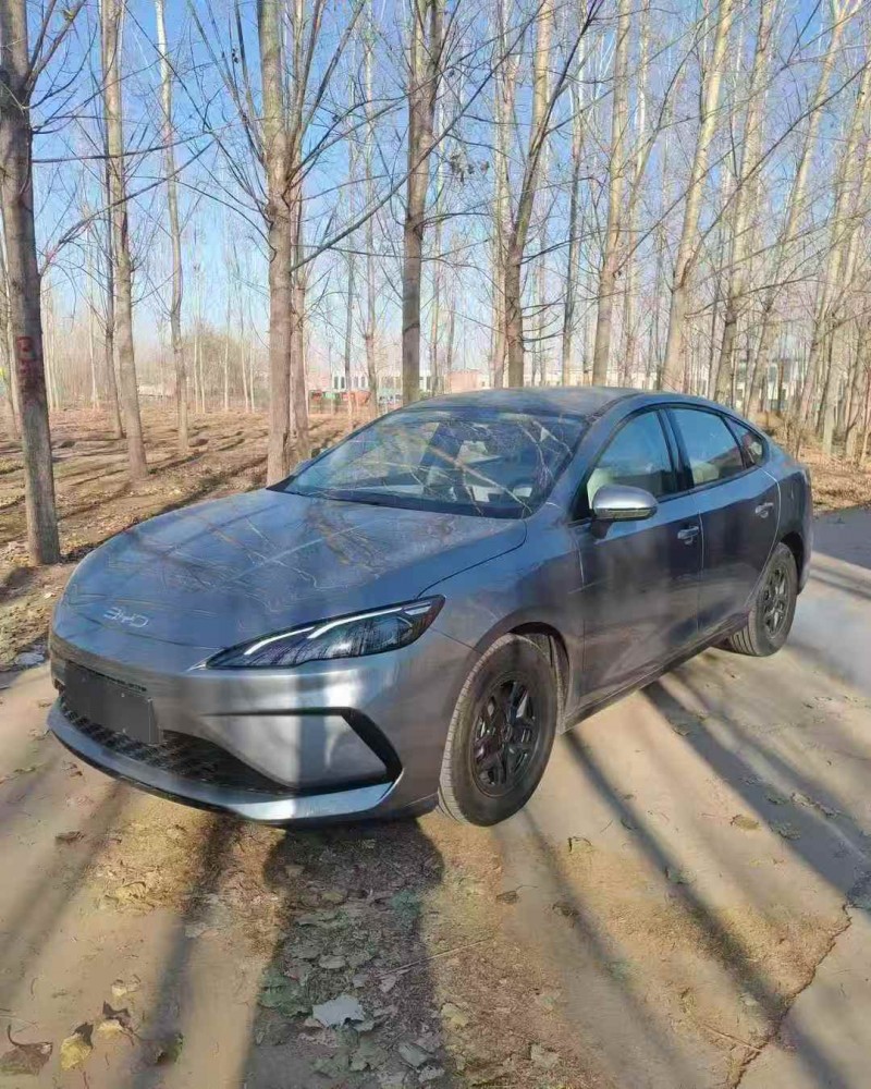 张家口25年比亚迪海豹3