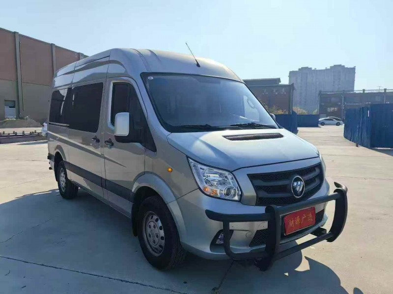 济宁23年福田图雅诺2