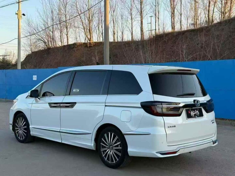 潍坊23年本田艾力绅8