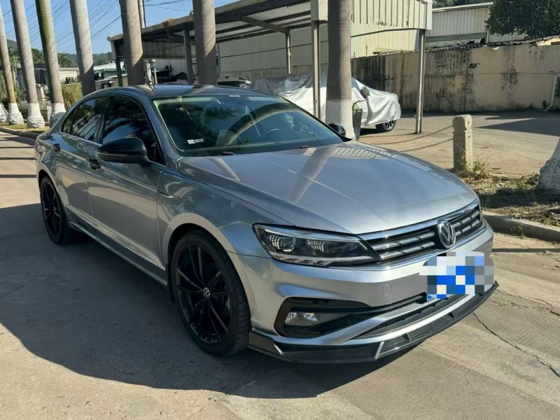 厦门21年大众凌渡2