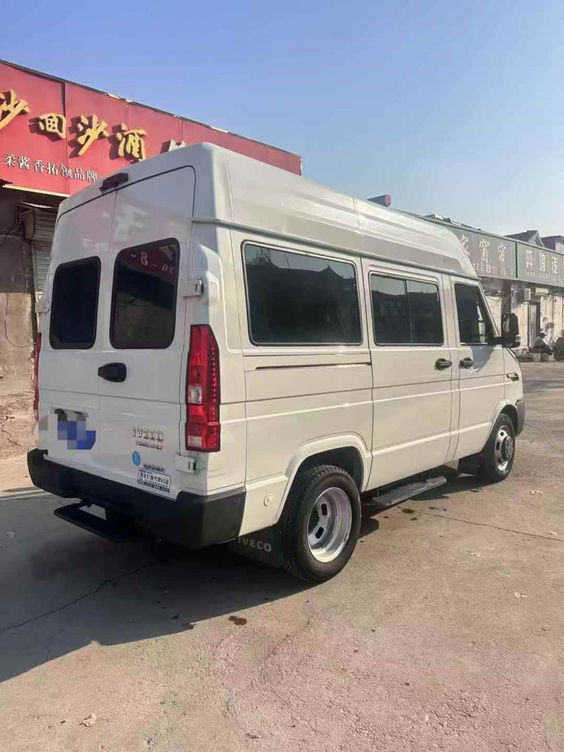 枣庄23年依维柯Iveco VISION7