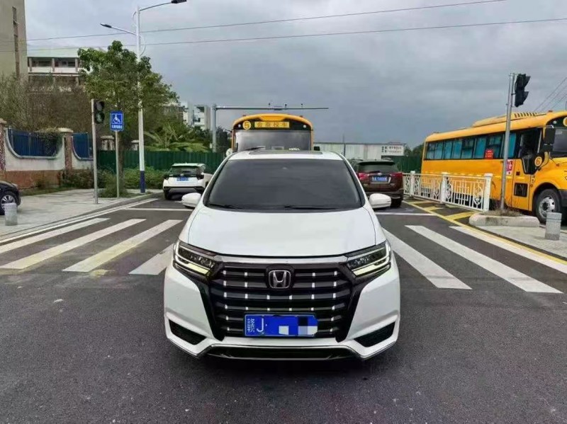 珠海22年本田艾力绅1