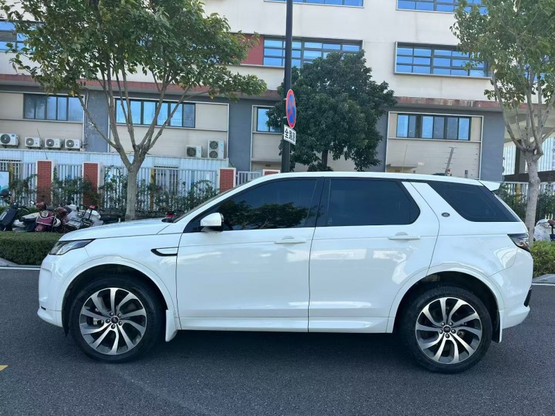 厦门21年路虎发现6