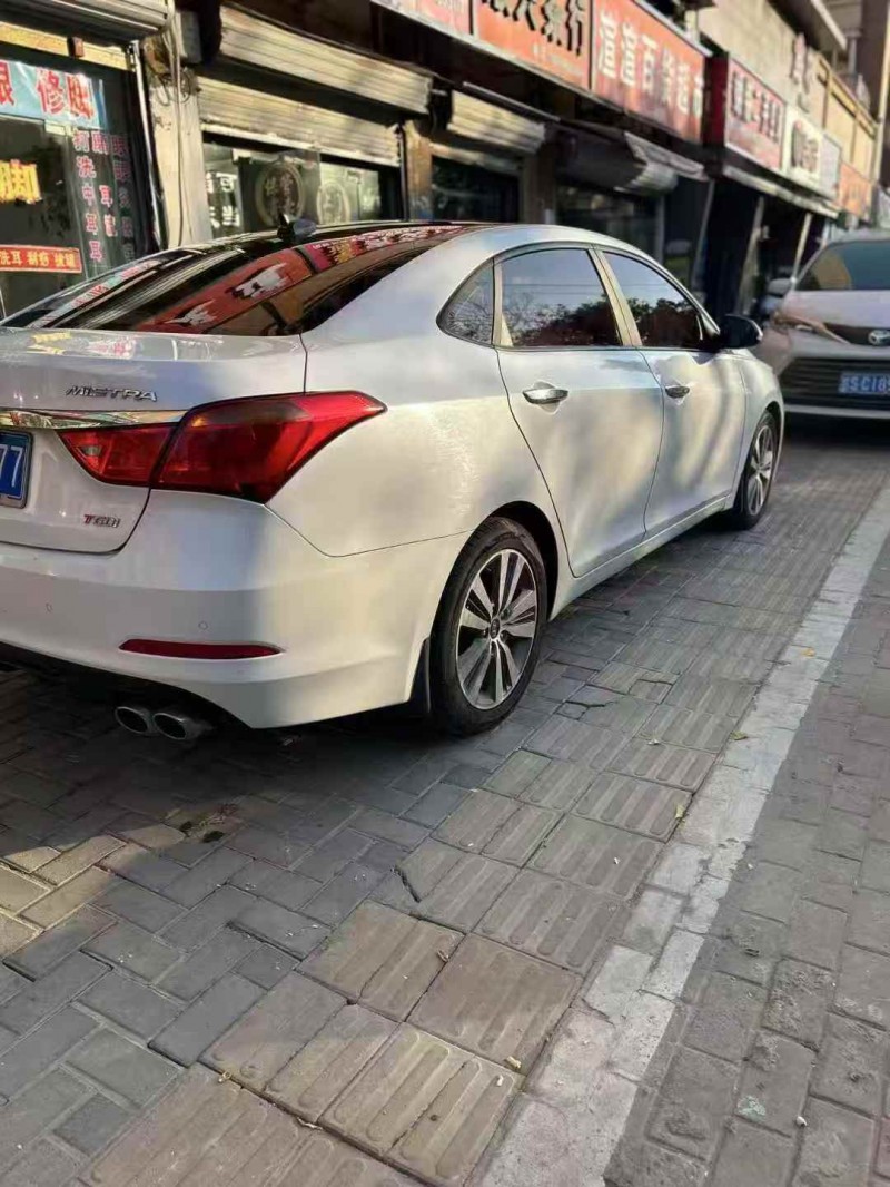 淮南17年现代名图7