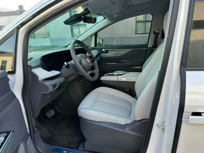 徐州25年别克GL86