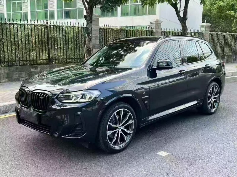 广州21年宝马X33